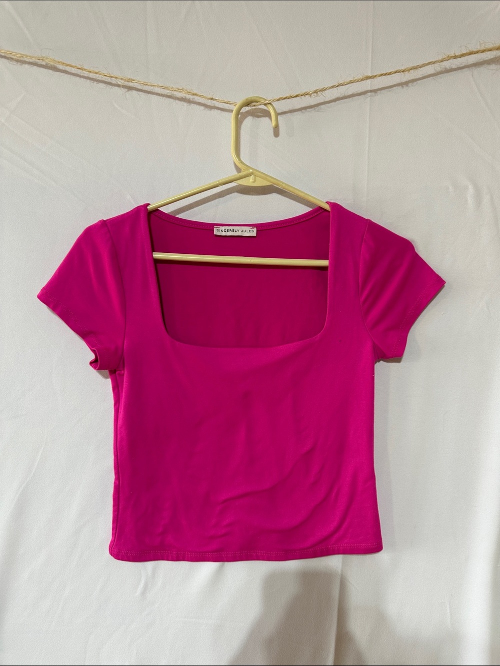 Sincerly Jules Bright Fuchsia Square Neck Crop Top 0083